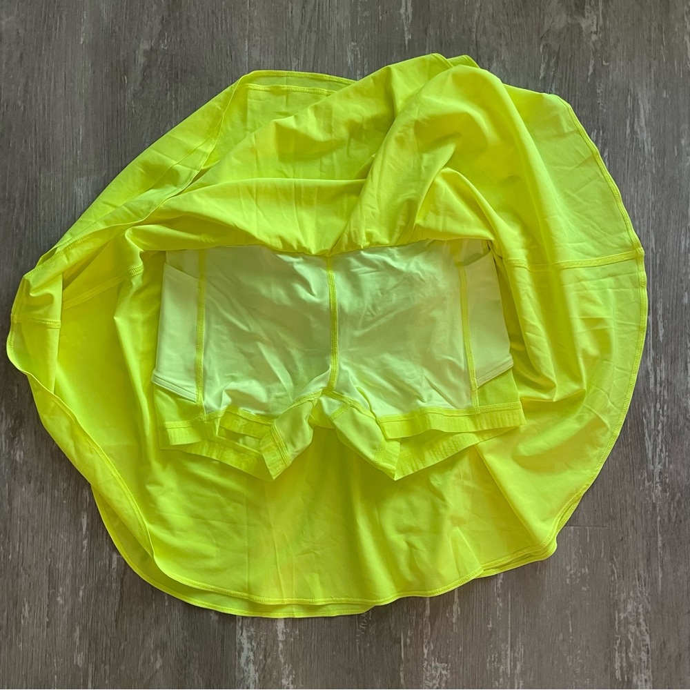 NWT Lululemon Court Rival High-Rise HR Skirt Long in Highlight Yellow - Picture 4 of 6